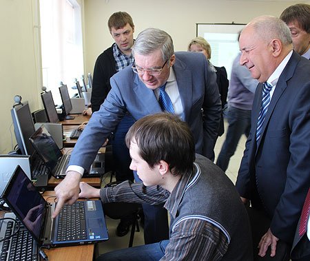 Полпред отметил высокий уровень и перспективность разработок СГГА