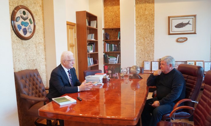 В ходе посещения Института нефтегазовой геологии и геофизики им. А.А.Трофимука