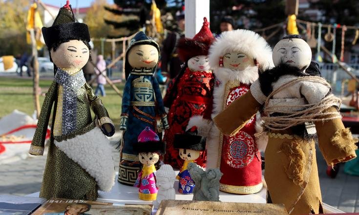 Торжества по поводу 80-летия добровольного вхождения Тувинской Народной Республики в состав Союза Советских Социалистических Республик