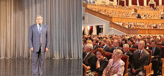 Полпред в ходе торжественного собрания общественности поздравил жителей Новосибирска со 120-летием со дня основания города