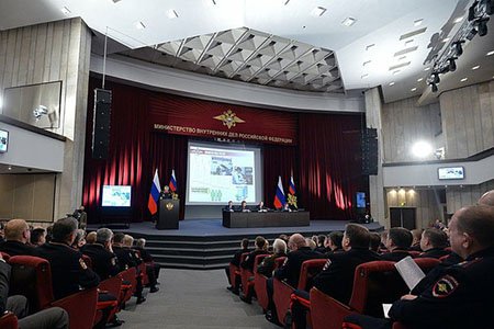 В ходе заседания (фото пресс-службы Президента РФ)