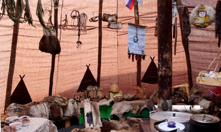 Торжества по поводу 80-летия добровольного вхождения Тувинской Народной Республики в состав Союза Советских Социалистических Республик