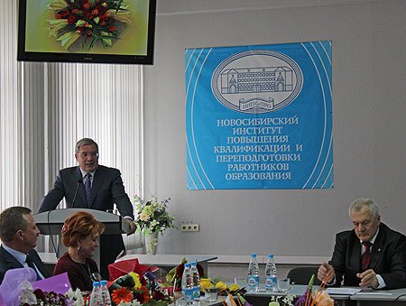 Мы чествуем учителя, наставника, педагога по призванию - Виктор Толоконский