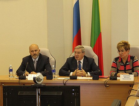 Очень важно подкрепить налоговые стимулы правильной организационной работой, сформировать как можно более качественные программы развития - Виктор Толоконский