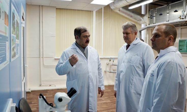 Использованы фотографии пресс-службы АО «Новосибирский приборостроительный завод»