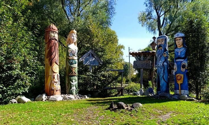 Гости Алтайского края побывали в селе Сростки – посетили Всероссийский мемориальный музей-заповедник Василия Шукшина и этнокомплекс «Легенда Алтая»