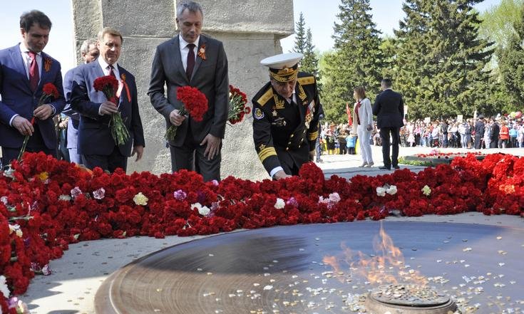возложение_Монумент_Славы