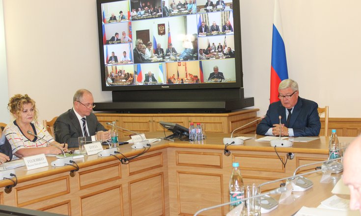 В ходе совещания по подготовке к единому дню голосования в Сибири