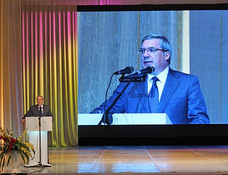 Виктор Толоконский: специалисты сферы образования Бурятии по праву могут гордиться успехами отрасли