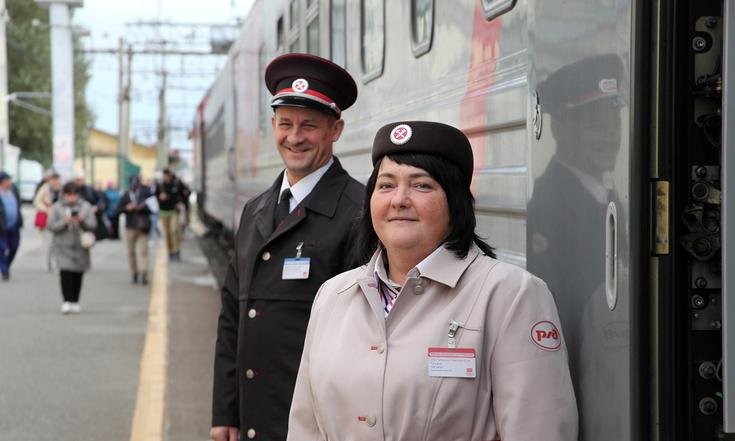 В Томске для участников промотура была организована обширная автобусно-пешеходная экскурсия «Томск – столица Губернии»