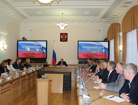 Полпред: сфера здравоохранения нуждается в проведении масштабных изменений, реализация которых невозможна без инициатив со стороны профессионального сообщества