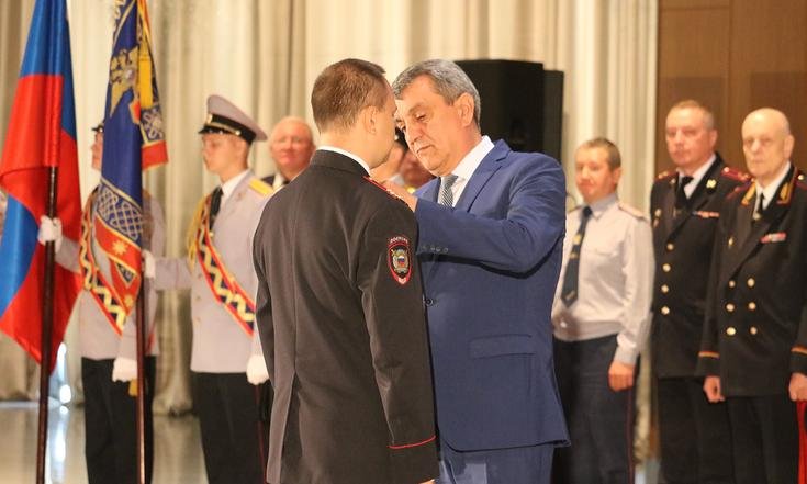 Награждение_сотрудники_ГУ_МВД