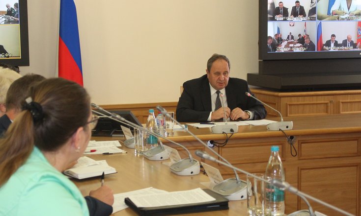 Совещание по вопросам обращения с отходами