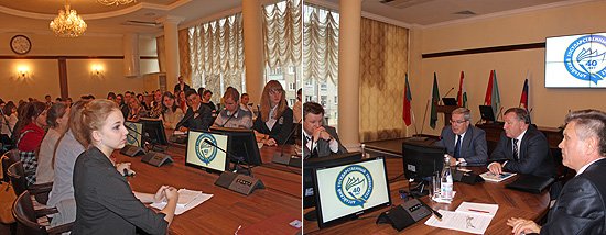 Будущие журналисты спросили полпреда, какие СМИ лежат у него на рабочем столе, как он оценивает сегодняшний уровень вузовского образования и соотношение гуманитарных и технических специальностей...