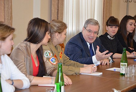 В ходе встречи со студентами Алтайского государственного аграрного университета
