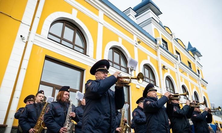 В Томске для участников промотура была организована обширная автобусно-пешеходная экскурсия «Томск – столица Губернии»