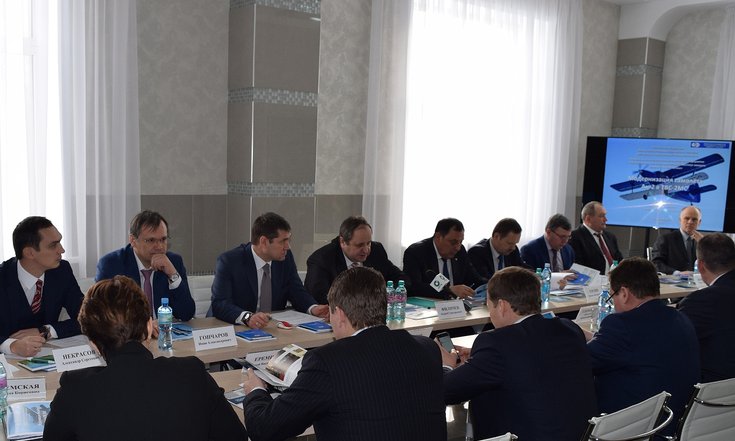 Андрей Филичев провел совещание по вопросам развития парка региональных воздушных судов в СФО (фото пресс-центра ФГУП "СибНИА им С.А. Чаплыгина")