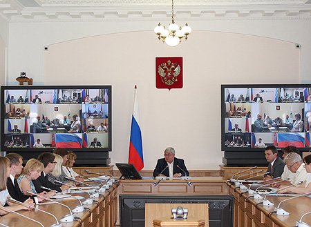 Полпред: в следующем году состоится особое для всего мира и нашей страны событие – 70-летие Великой Победы