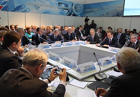 Участники круглого стола