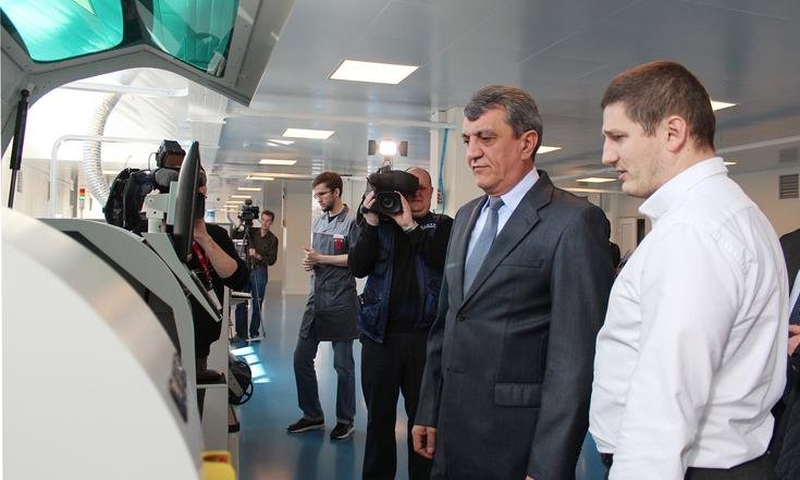 Посещение_завод_Лампирис