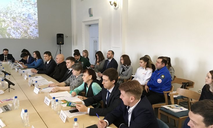 Заседание_ЭКС_молодежная_политика