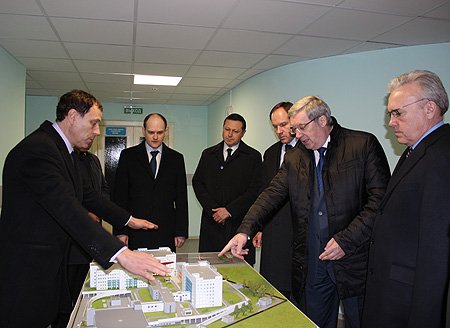 В ходе посещения онкологического диспансера