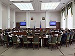 Вопросы обучения государственных и муниципальных служащих обсудили на заседании Совета при полпреде