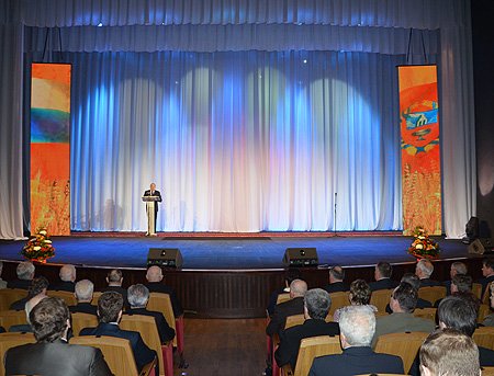 В ходе торжественного собрания