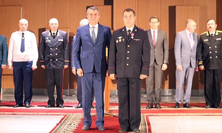 Награждение_сотрудники_ГУ_МВД