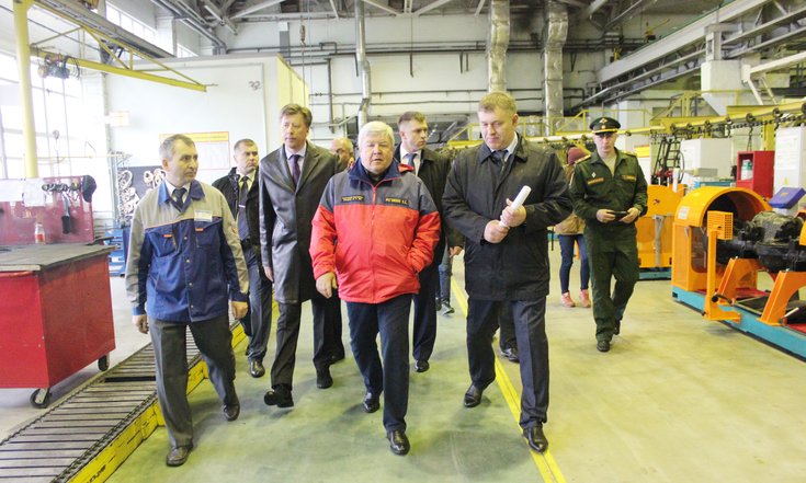 Во время посещения АО «15 центральный автомобильный ремонтный завод»