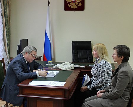 Активность граждан помогает совершенствовать формы и методы взаимодействия власти с населением, считает Виктор Толоконский