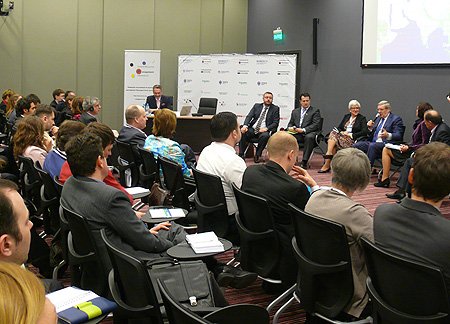 В ходе дискуссии